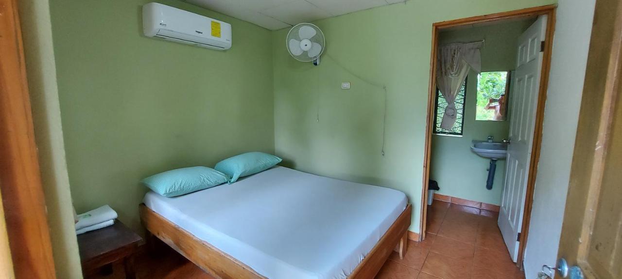 Hostal Y Cabinas Anita-And Rafting Tour! Siqurres Da Alegria Екстер'єр фото
